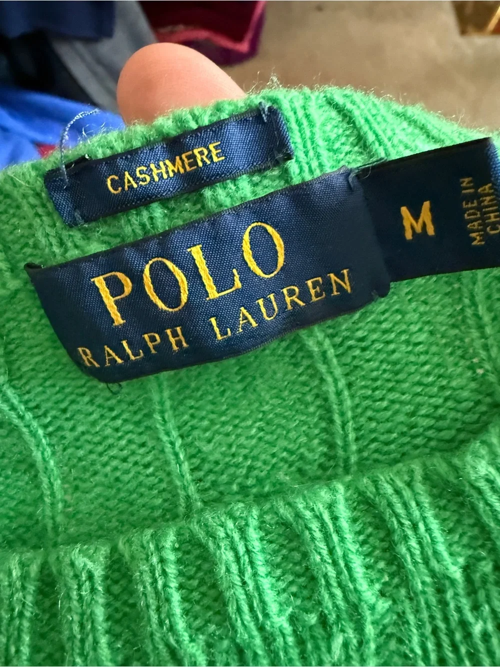Men's Kelly Green Cable Knit Cashmere Sweater - Classic Crewneck